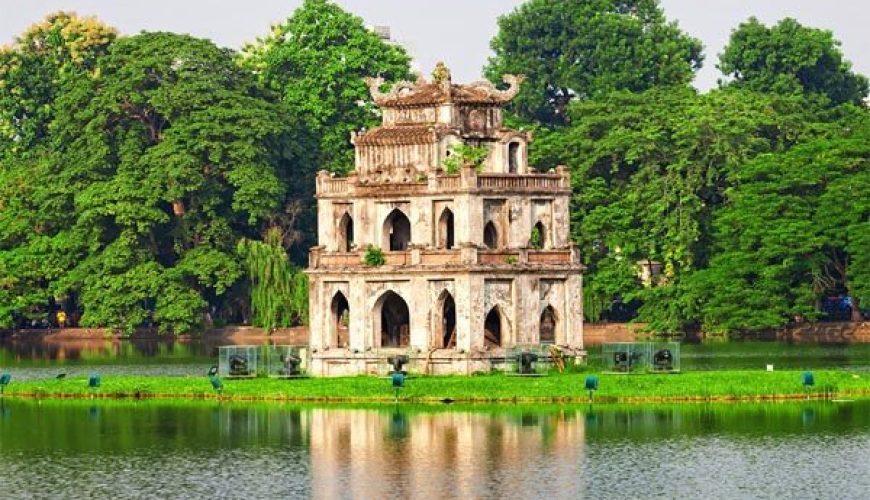 Hoan Kiem Lake